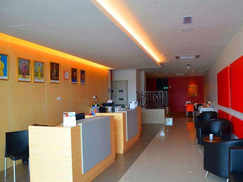 Hotel Jeti Tg Gemok Padang Endau Ngoại thất bức ảnh