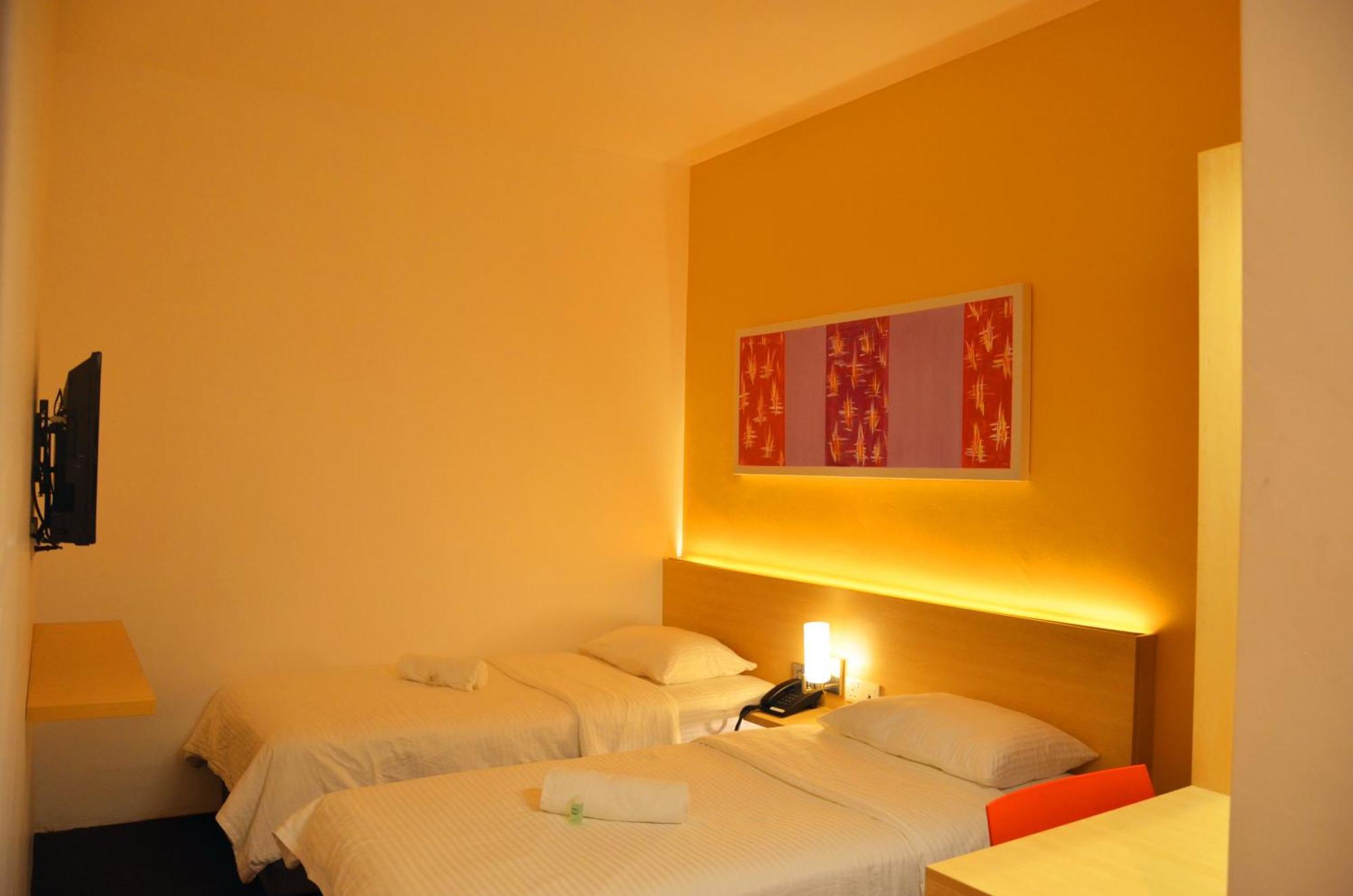 Hotel Jeti Tg Gemok Padang Endau Ngoại thất bức ảnh