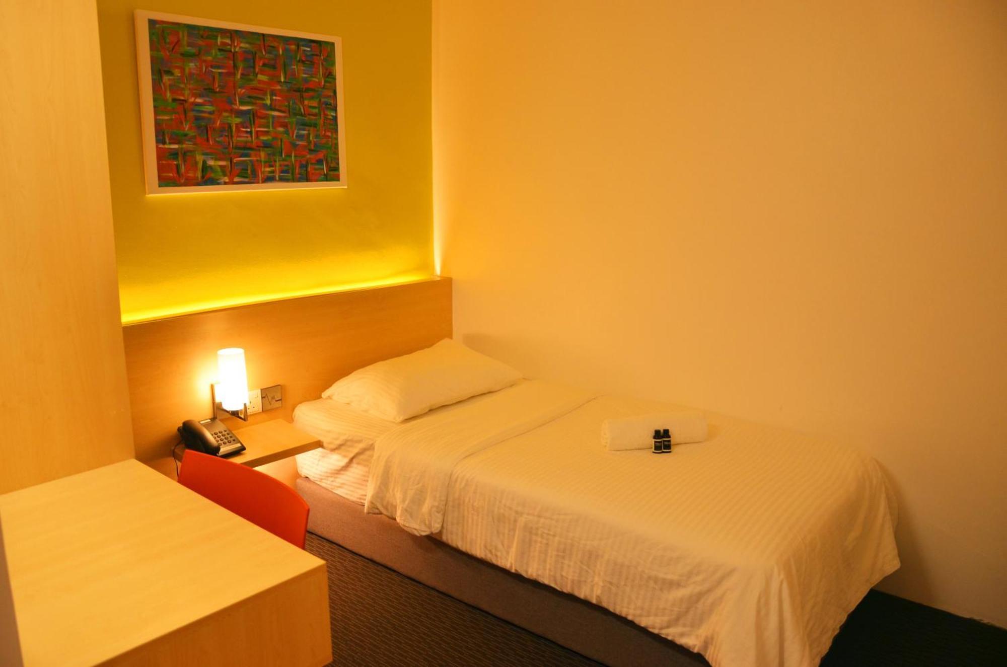 Hotel Jeti Tg Gemok Padang Endau Ngoại thất bức ảnh
